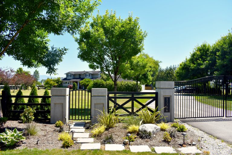 Front yard landscape design with gate
